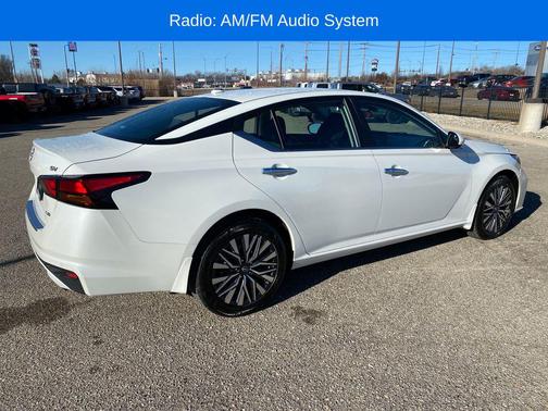 2023 Nissan Altima 2.5 SV