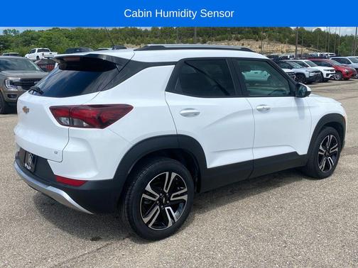 Summit White 2023 Chevrolet Trailblazer LT