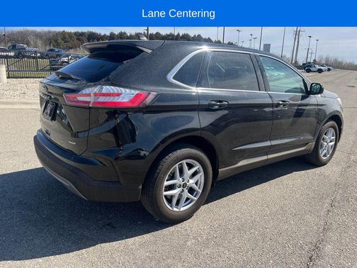 Black Metallic 2023 Ford Edge SEL