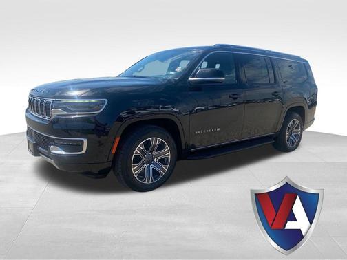 Diamond Black Crystal Pearlcoat 2024 Jeep Wagoneer L Series II 4x4