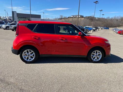 2022 Kia Soul S