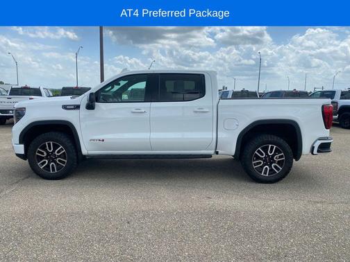 Summit White 2022 GMC Sierra 1500 AT4