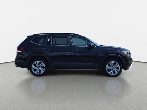 2022 Volkswagen Atlas 2.0T SE w/ Technology