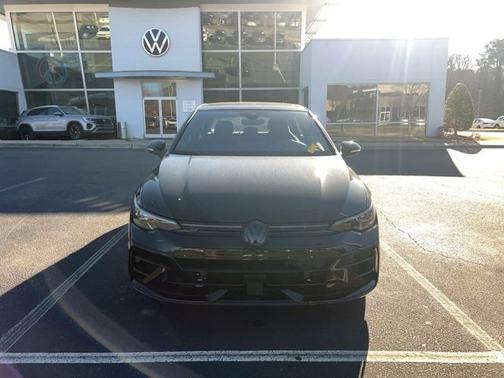 2025 Volkswagen Golf R 2.0T Black Edition
