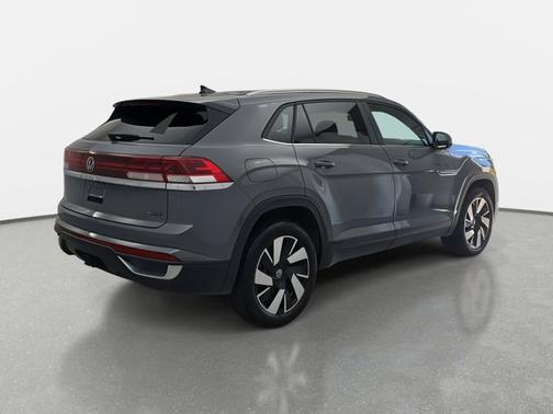 2024 Volkswagen Atlas Cross Sport 2.0T SE w/ Technology