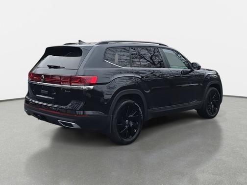 2025 Volkswagen Atlas 2.0T SE