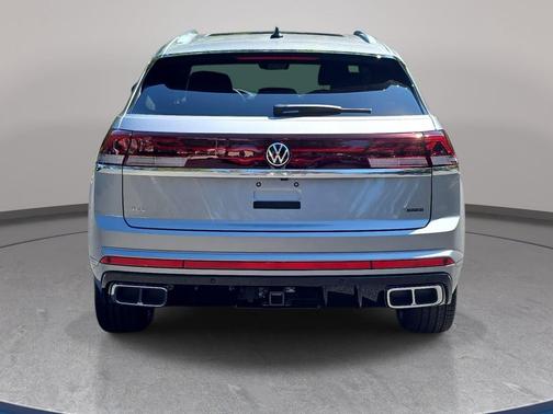 Silver Mist Metallic 2026 Volkswagen Atlas Cross Sport 2.0T SEL Premium