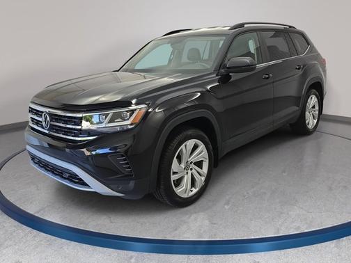 Deep Black Pearl Effect 2023 Volkswagen Atlas 3.6 SE w/ Technology