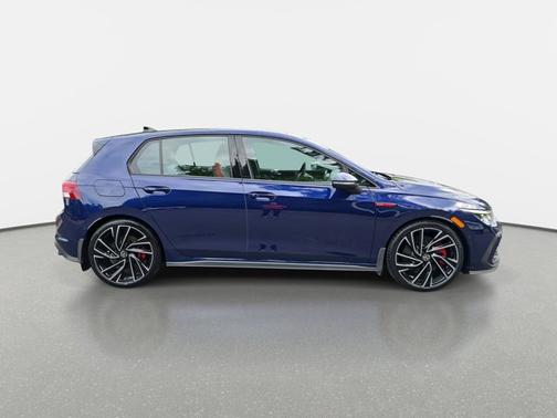 2022 Volkswagen Golf GTI 2.0T Autobahn