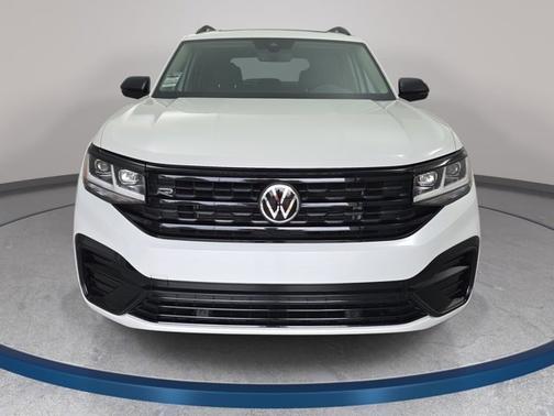 Opal White Pearl Effect 2023 Volkswagen Atlas 3.6 V6 SEL R-Line Black