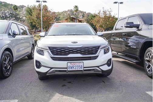 2021 Kia Seltos S