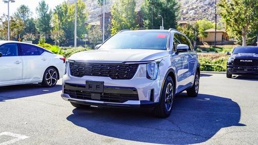 2025 Kia Sorento S