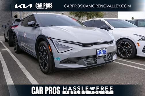 Wolf Gray 2025 Kia EV6 Light