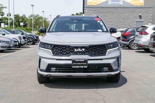 Wolf Gray 2022 Kia Sorento SX