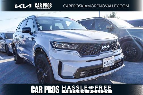 Wolf Gray 2022 Kia Sorento SX