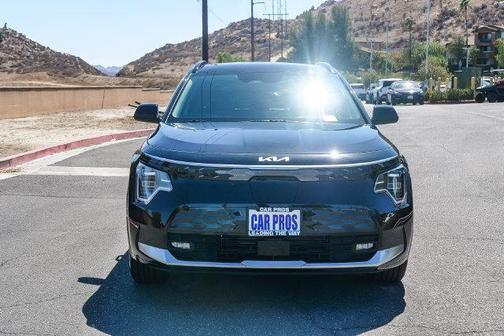 Aurora Black Pearl 2025 Kia Niro EV Wave