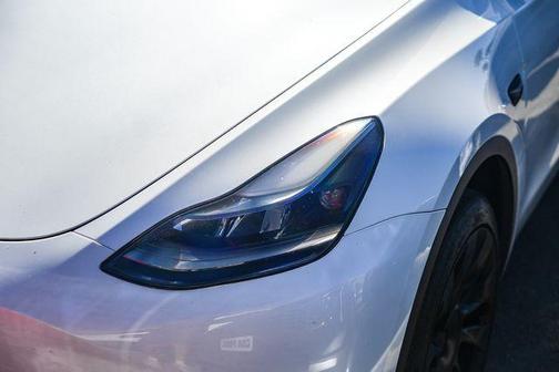 Pearl White Multi 2024 Tesla Model Y Long Range