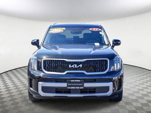 Ebony Black 2023 Kia Telluride EX