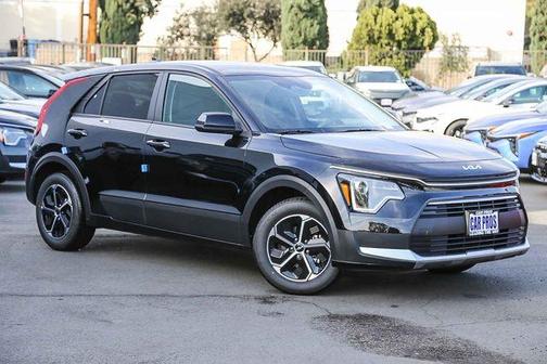 Aurora Black Pearl 2026 Kia Niro LX