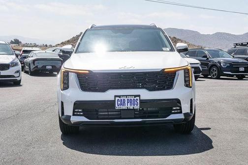 Snow White Pearl 2026 Kia Sorento Hybrid EX