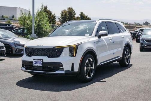 Snow White Pearl 2026 Kia Sorento Hybrid EX