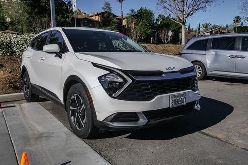 2023 Kia Sportage Hybrid LX