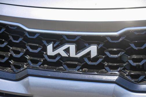 Steel Gray 2022 Kia Sorento Hybrid S