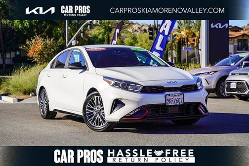 Snow White Pearl 2024 Kia Forte GT-Line