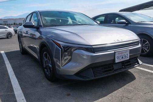 Steel Gray 2025 Kia K4 LXS