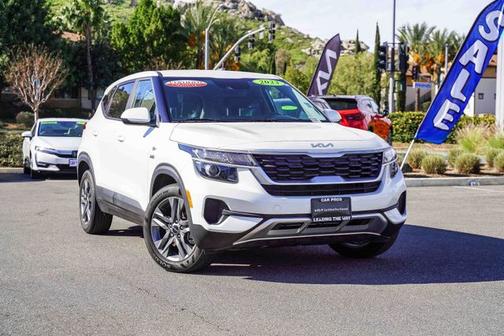 2023 Kia Seltos LX
