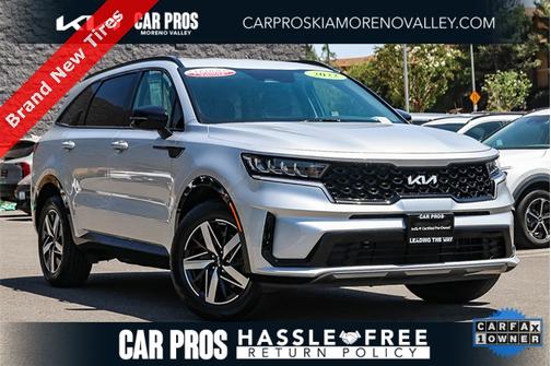 2022 Kia Sorento S