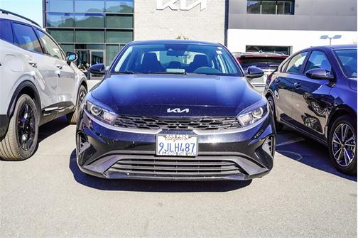 2023 Kia Forte LX