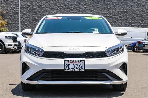 2023 Kia Forte LXS