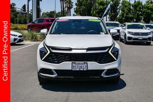 Snow White Pearl 2025 Kia Sportage LX