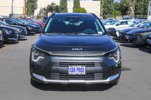 Gray 2026 Kia Niro LX