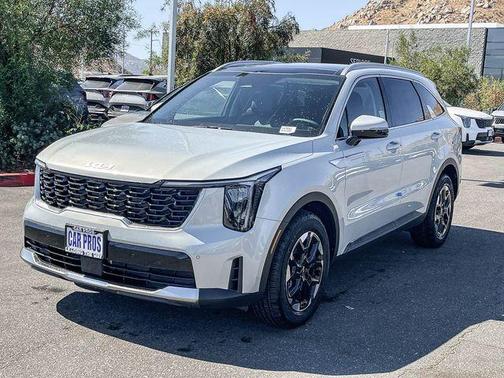 Ivory Silver 2026 Kia Sorento S