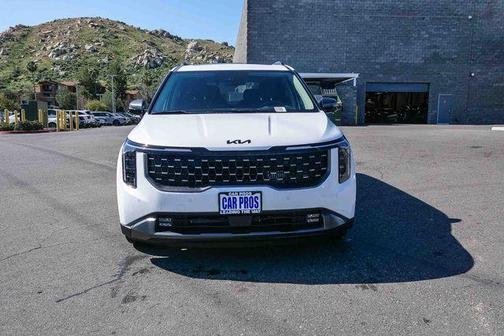 Snow White Pearl 2026 Kia Carnival Hybrid SX Prestige