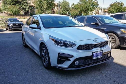 Snow White Pearl 2021 Kia Forte LXS