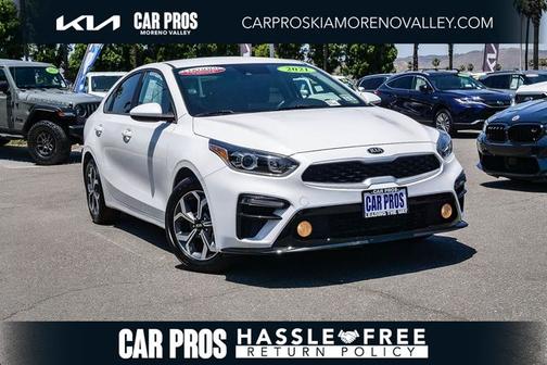 Snow White Pearl 2021 Kia Forte LXS
