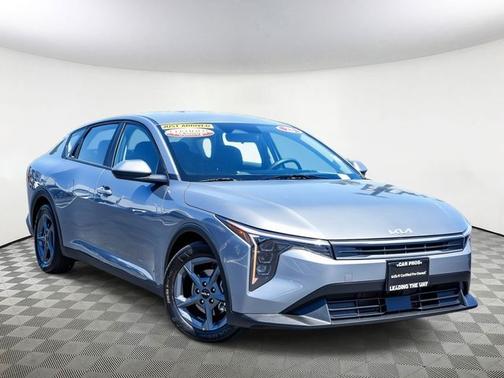 Steel Gray 2025 Kia K4 LXS