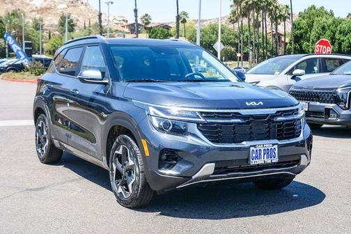 Gravity Gray 2026 Kia Seltos S