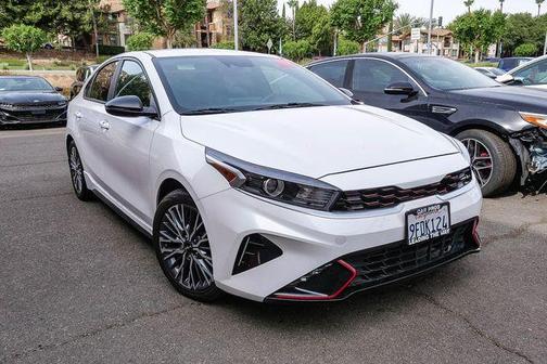 Snow White Pearl 2023 Kia Forte GT-Line