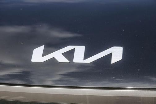 Ebony Black 2026 Kia EV9 Wind