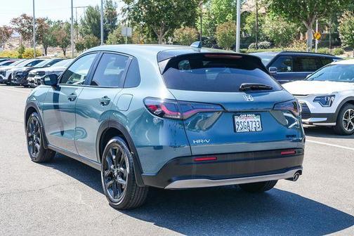 Pearl 2025 Honda HR-V Sport