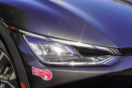 2023 Kia EV6 Light