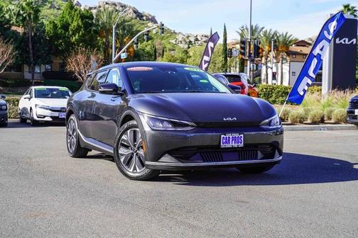 2023 Kia EV6 Light