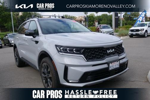 Wolf Gray 2022 Kia Sorento SX