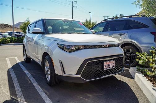 2024 Kia Soul LX