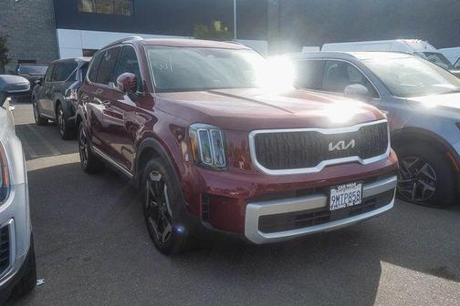 Red 2024 Kia Telluride EX