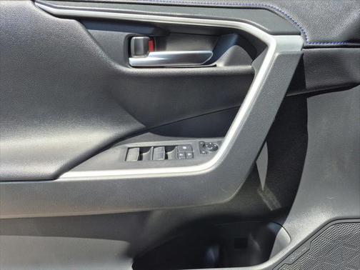 2019 Toyota RAV4 Hybrid SE